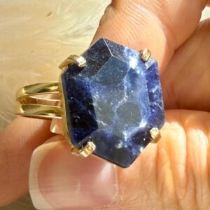 Anel Lapidado Sodalita