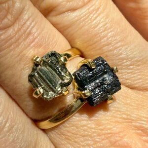 Anel Duo Turmalina Negra e Pirita